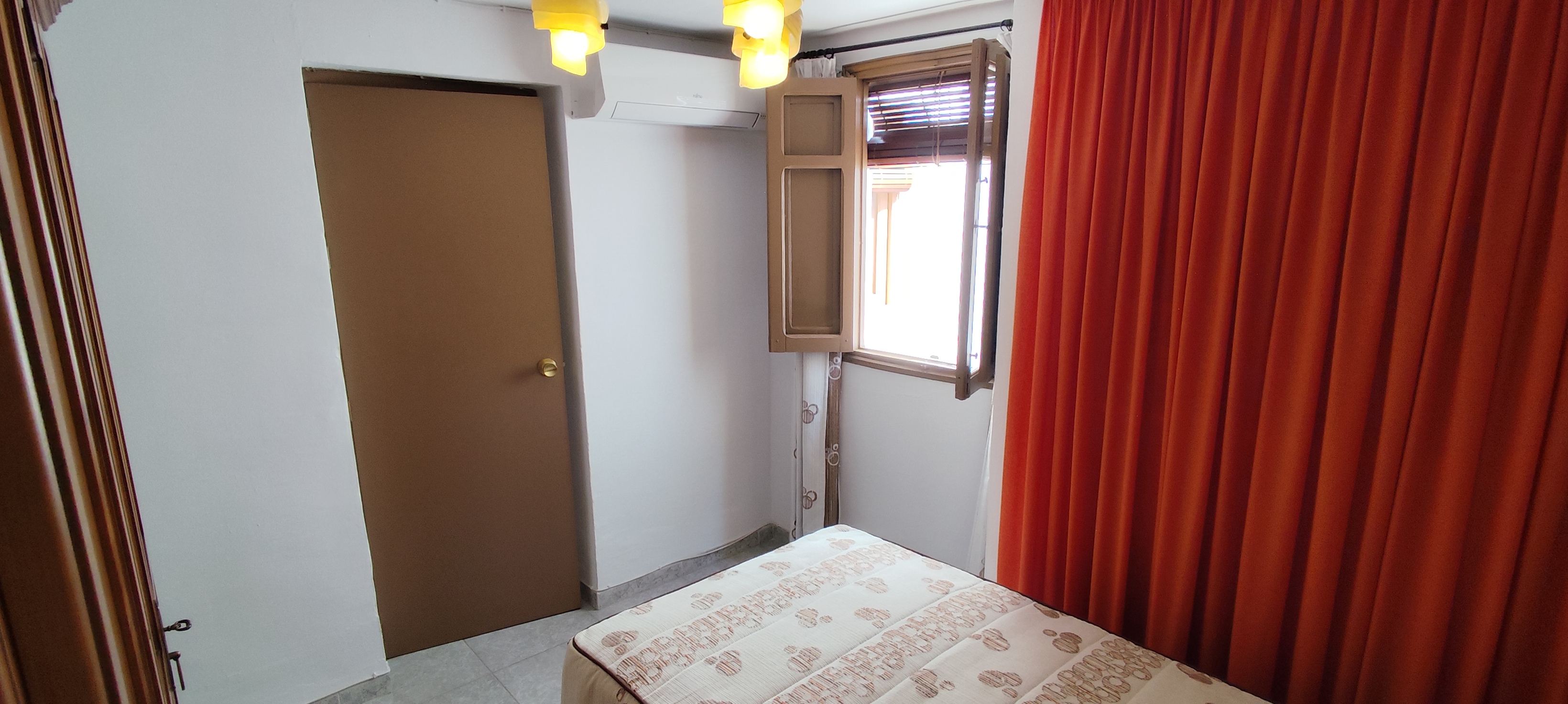 Casa céntrica en Coín, 3 dormitorios, patio y terraza - Imagen 35