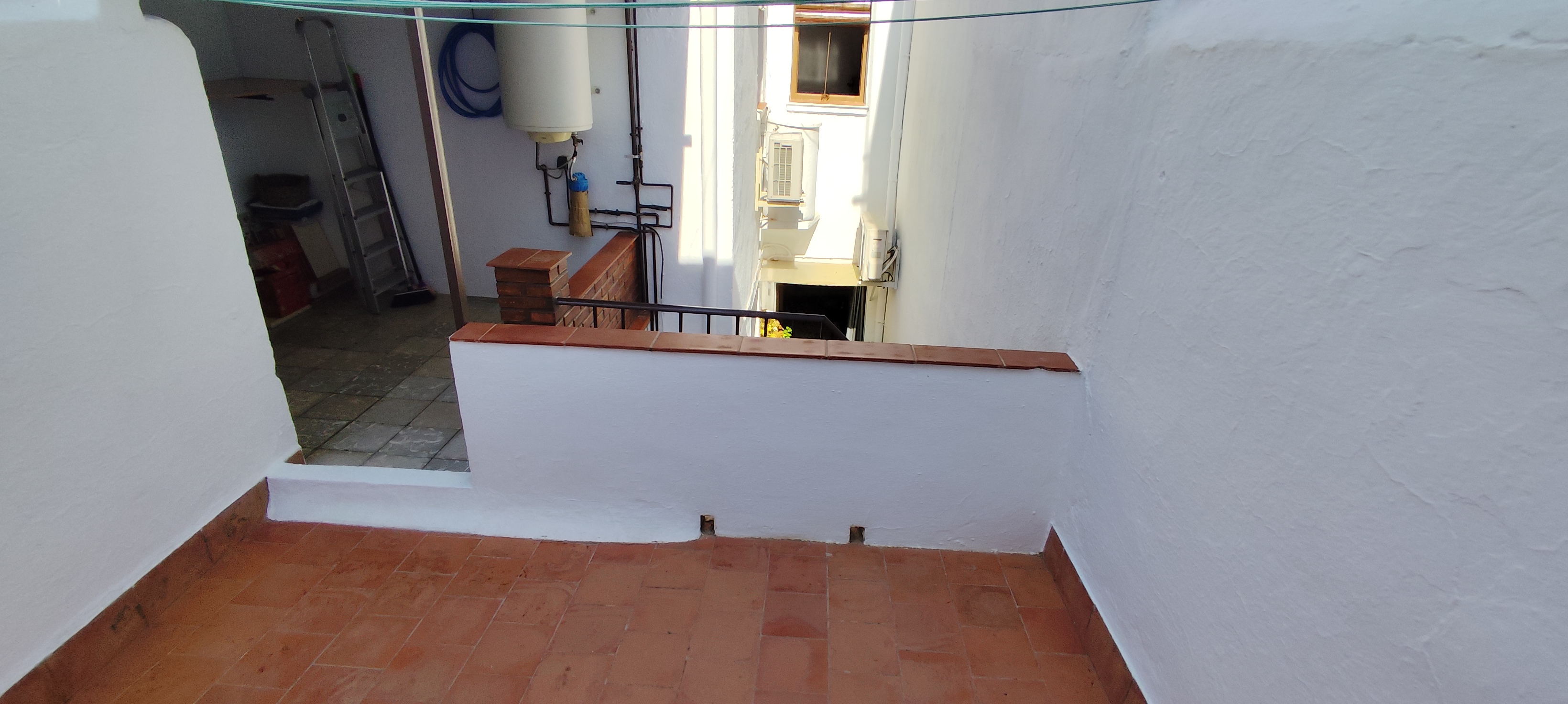 Casa céntrica en Coín, 3 dormitorios, patio y terraza - Imagen 20