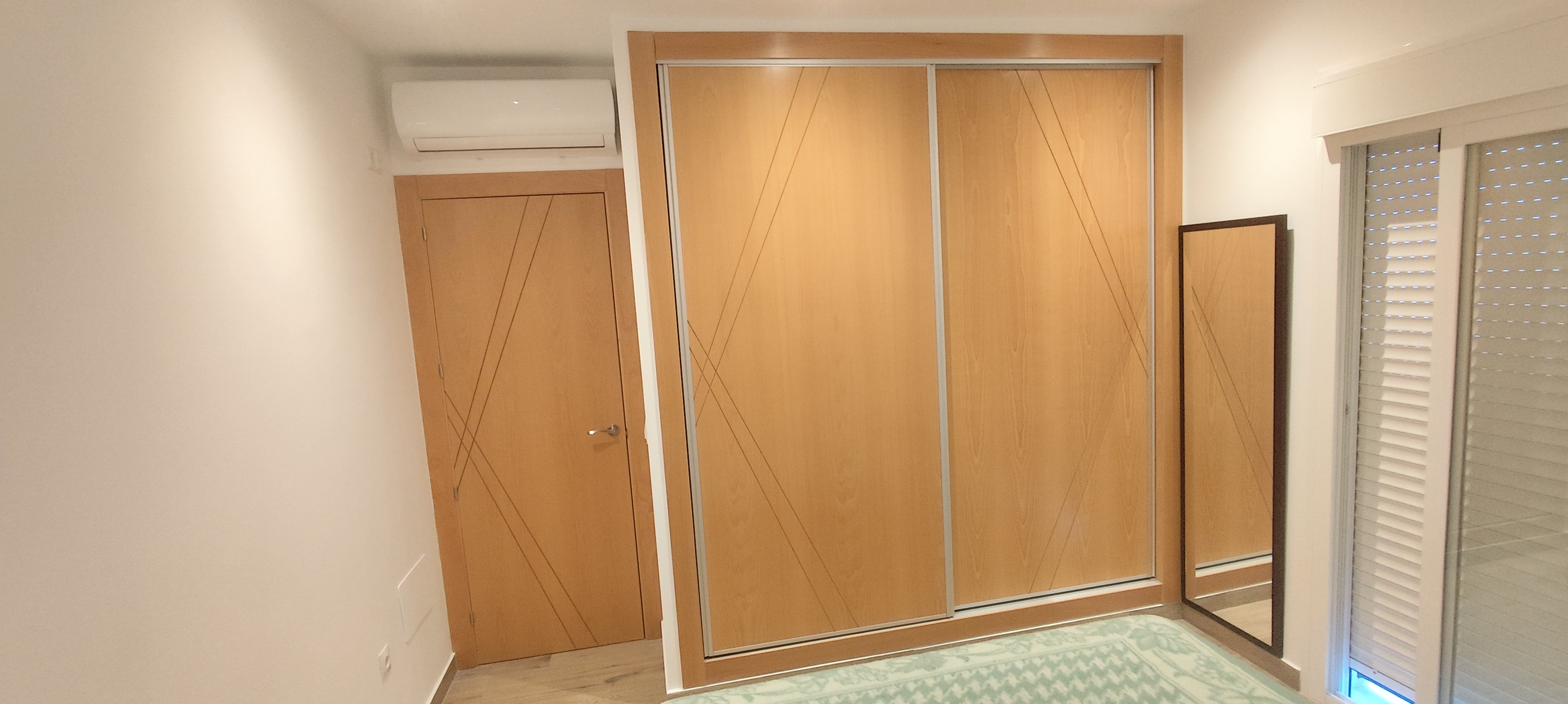 Casa céntrica con 4 dormitorios y 2 baños en Coín - Imagen 17