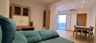 Casa céntrica con 4 dormitorios y 2 baños en Coín