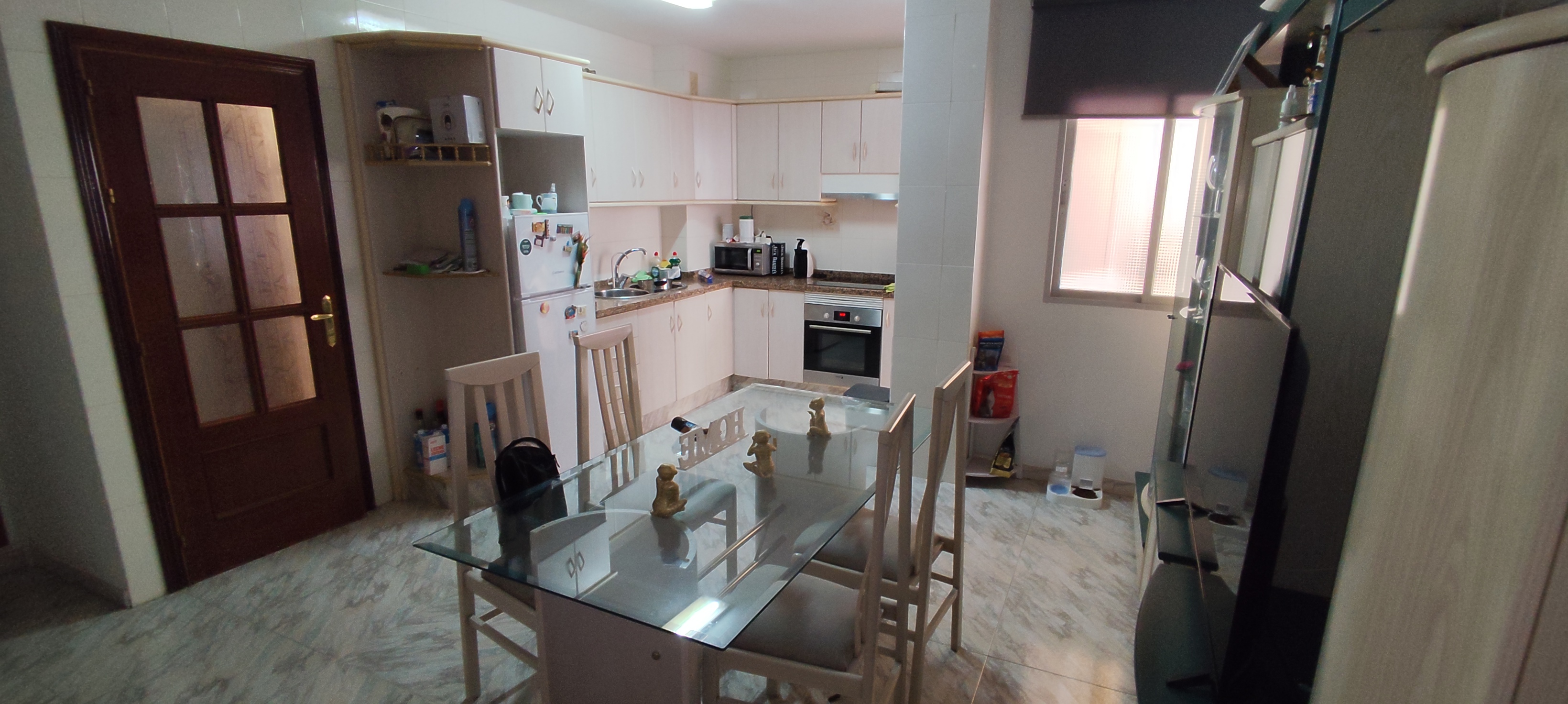 Piso de 3 dormitorio, 2 baños y terraza en Coín - Imagen 11