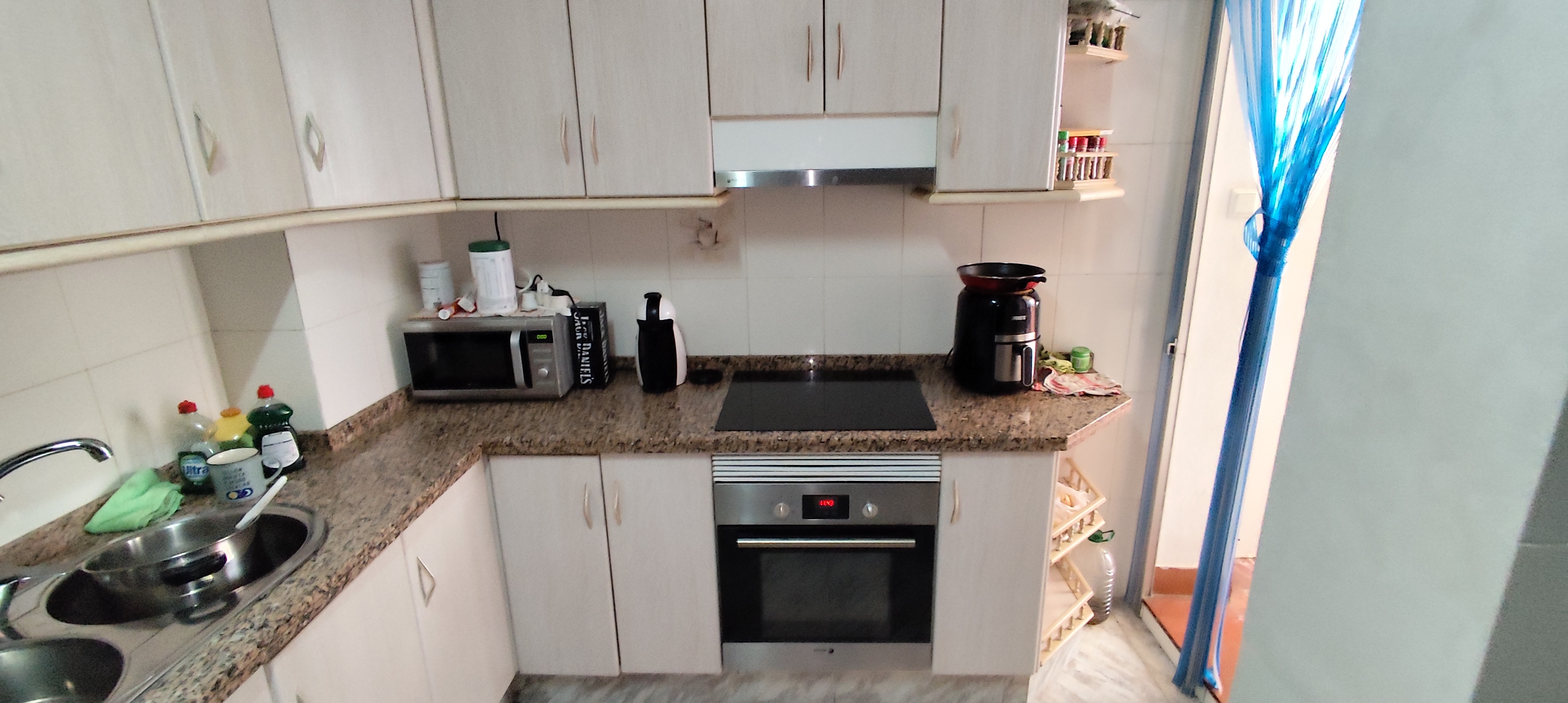 Piso de 3 dormitorio, 2 baños y terraza en Coín - Imagen 15